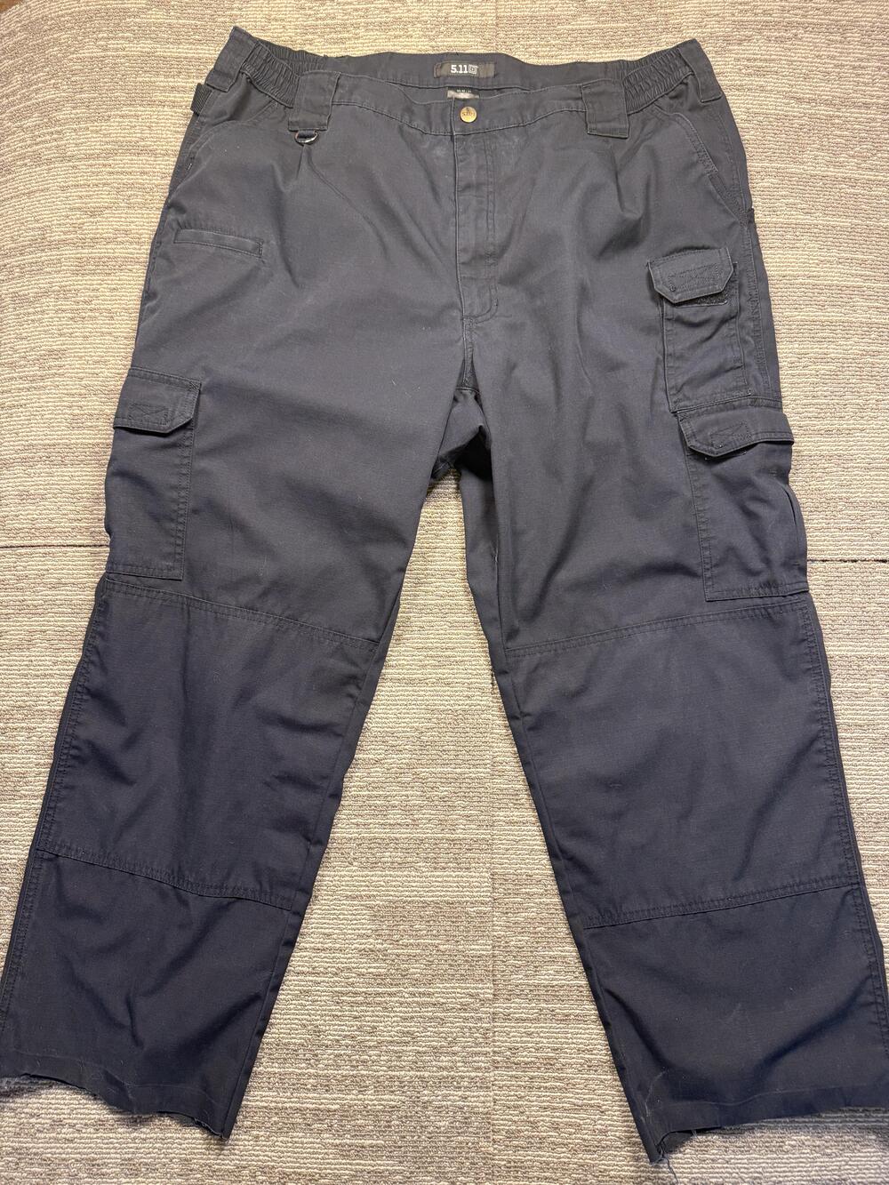 5.11 Pants Mens 42x30 Black Cargo Elastic Waist Straight Leg Workwear Casual